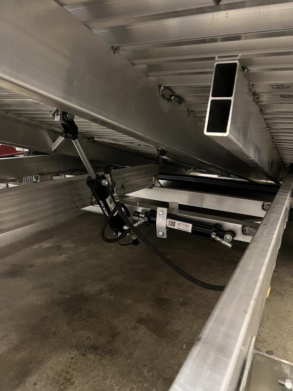 used Car Haulers / Racing Trailers Aluma  for sale, in South Charleston, WV Thumbnail 9