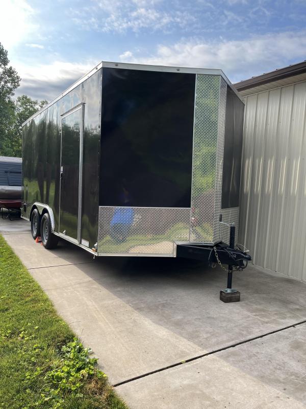 2022 Giddy 16' Enclosed Trailer 2022 Giddy 16' Enclosed Trailer