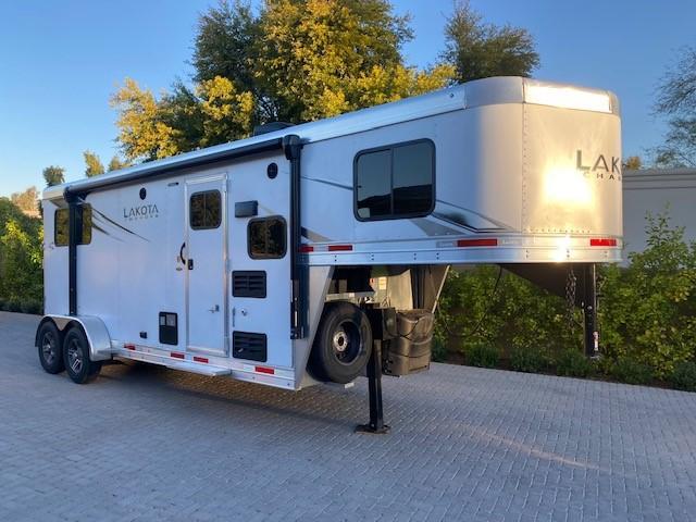 2022 Lakota Charger 2 Horse Trailer w/ 7' SW Living Quarters 2022 Lakota Charger 2 Horse Trailer w/ 7' SW Living Quarters