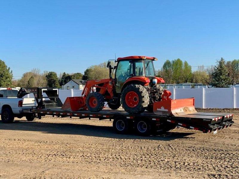 2019 PJ 30' Gooseneck Flatbed Trailer - 25K GVWR 2019 PJ 30' Gooseneck Flatbed Trailer - 25K GVWR
