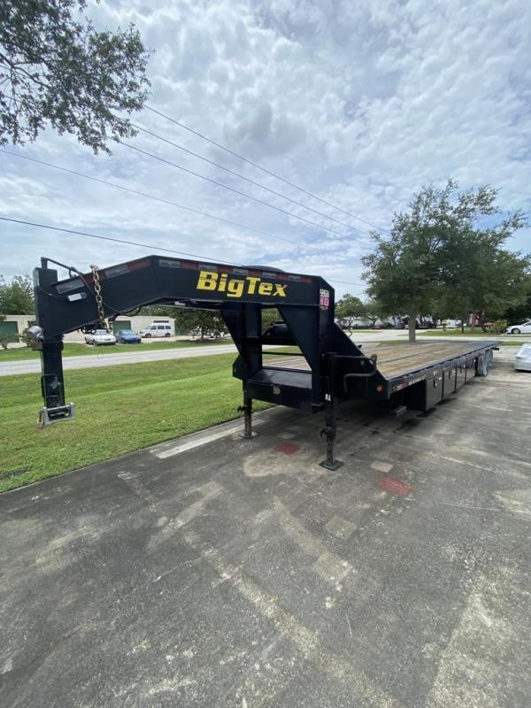 2015 Big Tex 102" x 40' Gooseneck Trailer w/ 9' Dovetail 2015 Big Tex 102" x 40' Gooseneck Trailer w/ 9' Dovetail