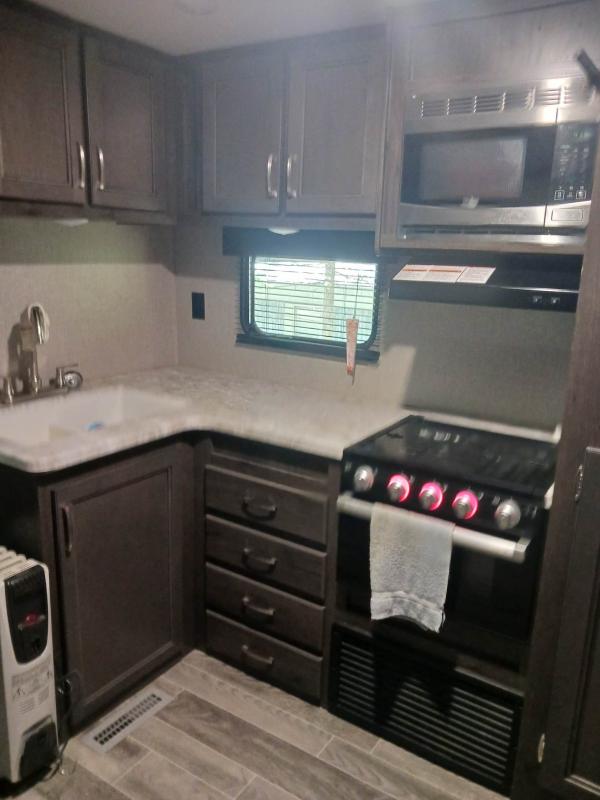 used Travel Trailers Jayco Jay Feather SLX for sale, in Alabaster, AL Thumbnail 4