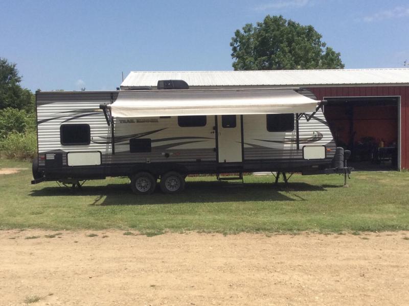 2017 Heartland RV Trail Runner 27' Travel Trailer 2017 Heartland RV Trail Runner 27' Travel Trailer