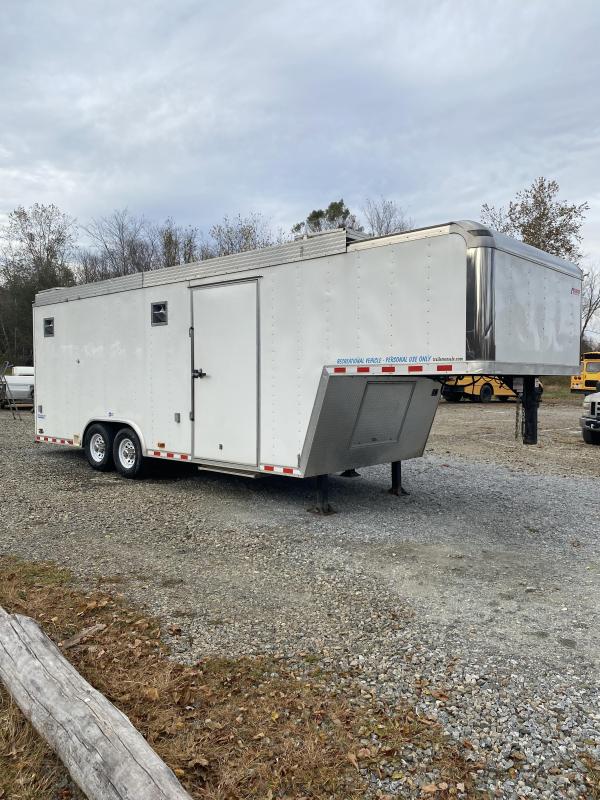 2006 Pace American 28' Gooseneck Enclosed Trailer 2006 Pace American 28' Gooseneck Enclosed Trailer