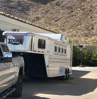 2017 Logan Coach Razor 4 Horse Slant Load Trailer 2017 Logan Coach Razor 4 Horse Slant Load Trailer