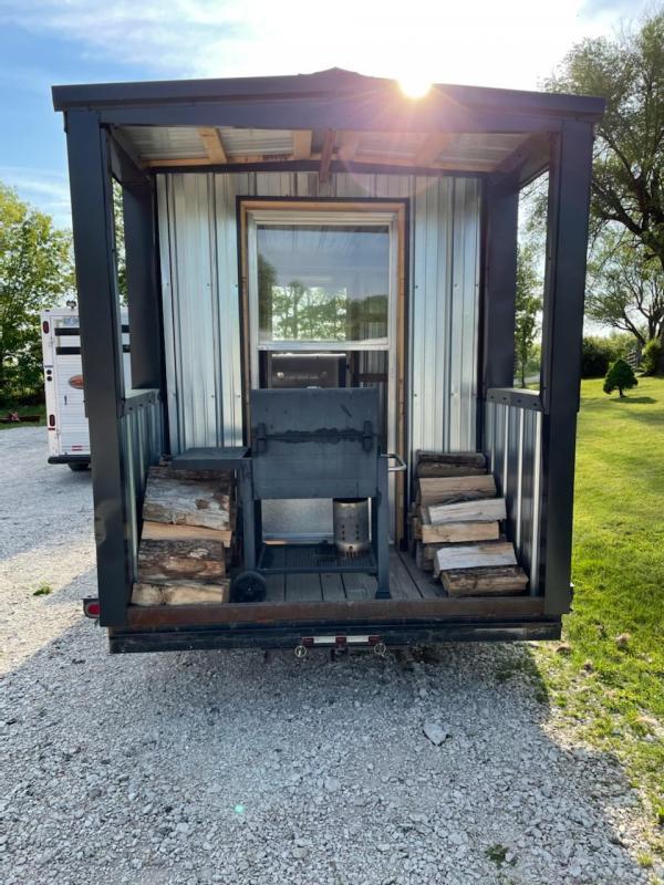 1995 Woodworth Mfg 20' BBQ Trailer 1995 Woodworth Mfg 20' BBQ Trailer