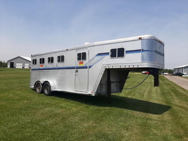 1993 Featherlite 4 Horse Gooseneck Trailer w/ Tack Room and Sleeping Platform 1993 Featherlite 4 Horse Gooseneck Trailer w/ Tack Room and Sleeping Platform