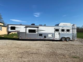 2019 Lakota Charger 3 Horse Trailer w/ 15' Living Quarters 2019 Lakota Charger 3 Horse Trailer w/ 15' Living Quarters