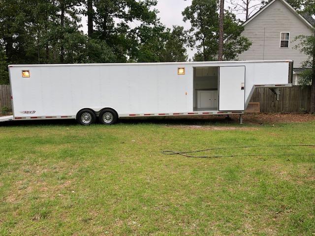2003 Exiss Mach 10 40' All Aluminum 2003 Exiss Mach 10 40' All Aluminum