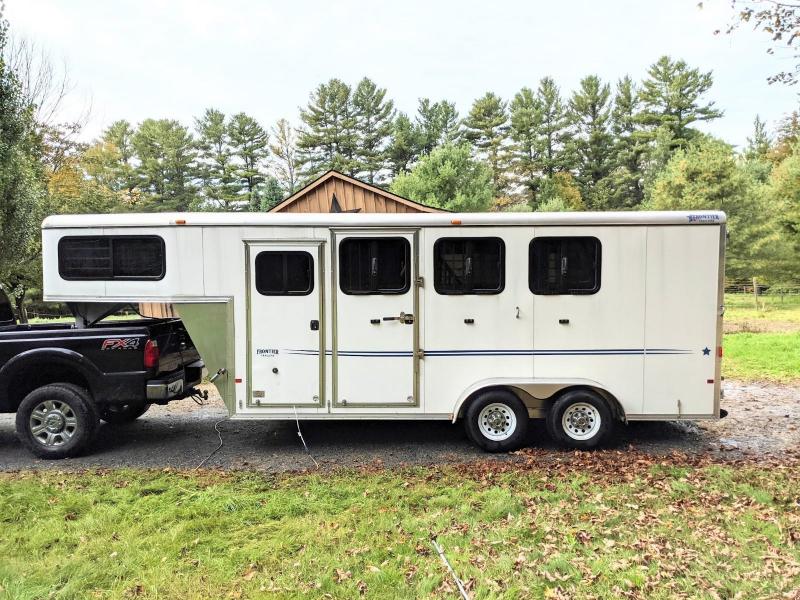 2015 Frontier Strider 3 Horse Gooseneck Trailer 2015 Frontier Strider 3 Horse Gooseneck Trailer