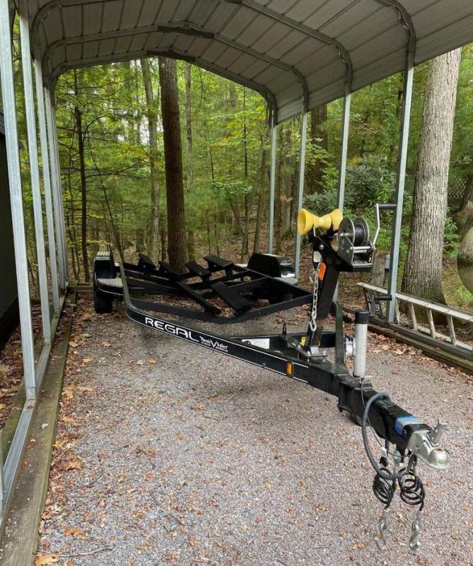 2019 Phoenix 27' Custom Boat Trailer for Regal 2300 and LS4 2019 Phoenix 27' Custom Boat Trailer for Regal 2300 and LS4