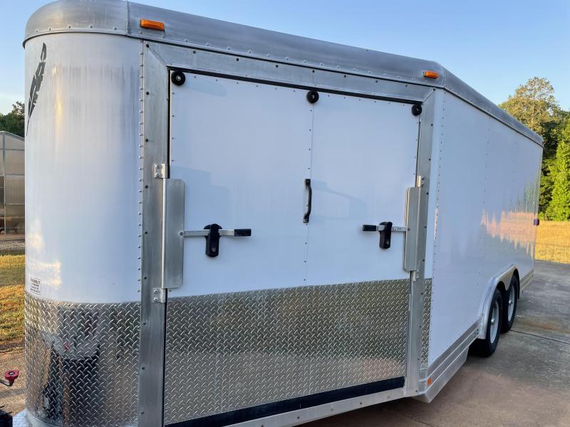 2006 Featherlite 20' Toy Hauler 2006 Featherlite 20' Toy Hauler