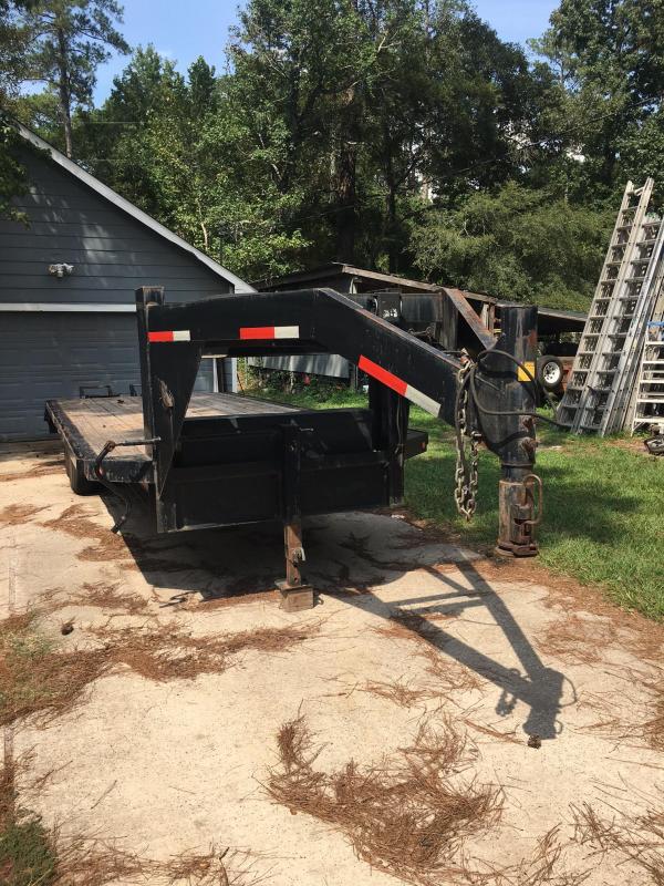2006 Amera Trail 8' x 24' Gooseneck Flatbed Trailer 2006 Amera Trail 8' x 24' Gooseneck Flatbed Trailer