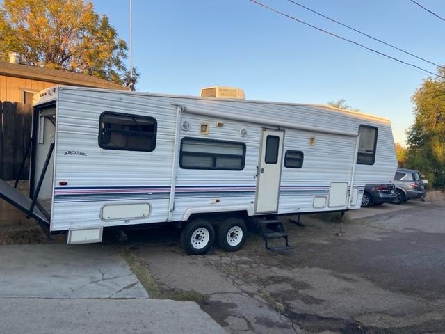 1999 Forest River Wildwood 33' Fifth Wheel 1999 Forest River Wildwood 33' Fifth Wheel