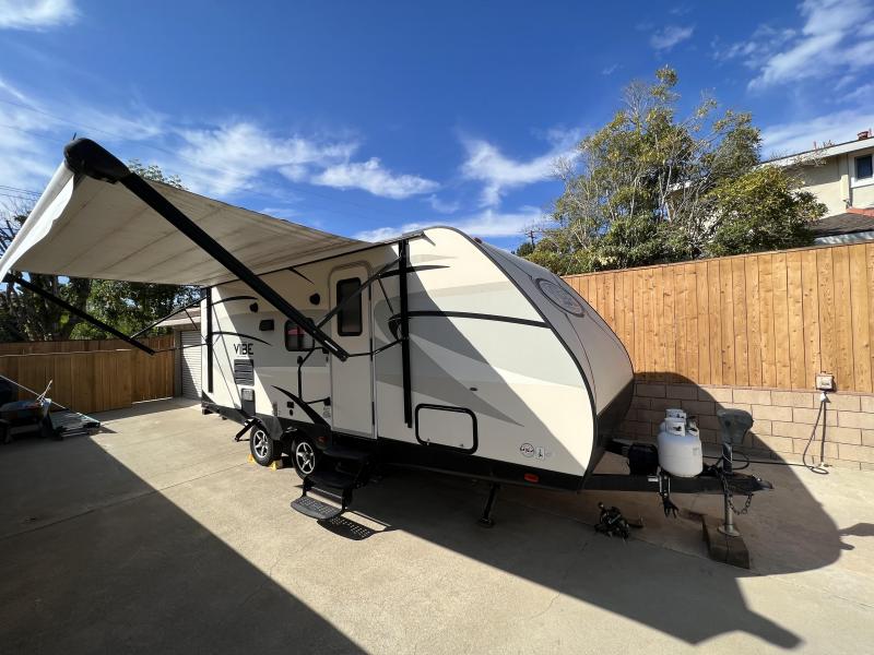 2016 Forest River Vibe Extreme Lite 21FBS Travel Trailer RV 2016 Forest River Vibe Extreme Lite 21FBS Travel Trailer RV