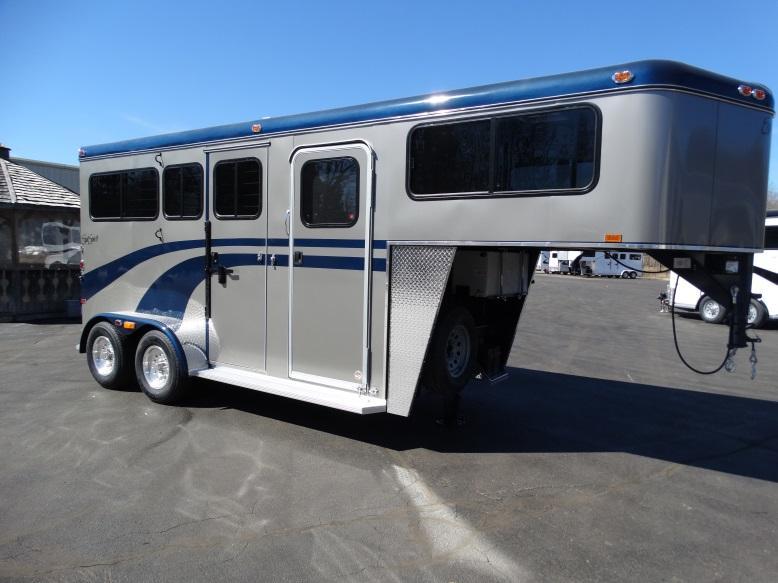 2018 Equispirit 2 Horse Gooseneck Trailer w/ Dressing Room 2018 Equispirit 2 Horse Gooseneck Trailer w/ Dressing Room