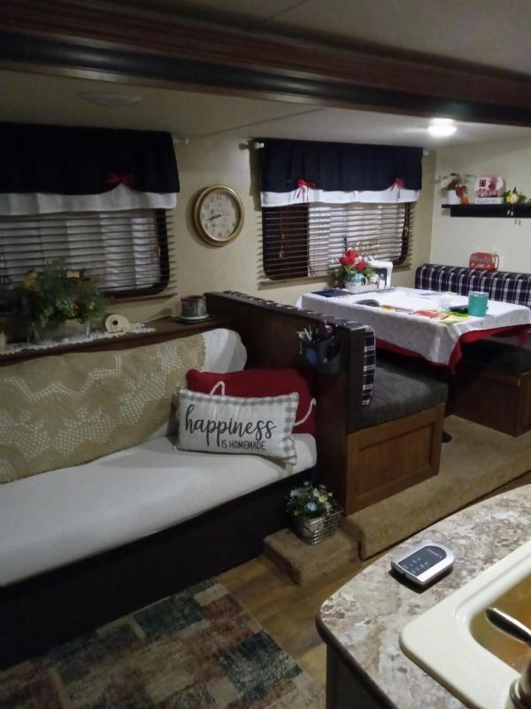 2017 Forest River Salem Cruise Lite 254 R LXL 2017 Forest River Salem Cruise Lite 254 R LXL