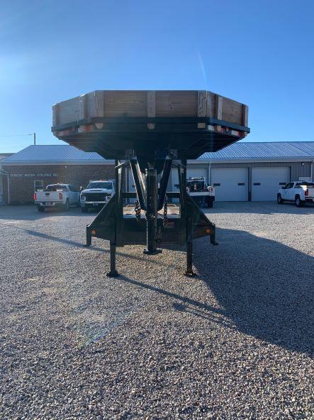 2015 Load Trail 20' + 5' Low Pro Gooseneck Deck-Over 2015 Load Trail 20' + 5' Low Pro Gooseneck Deck-Over