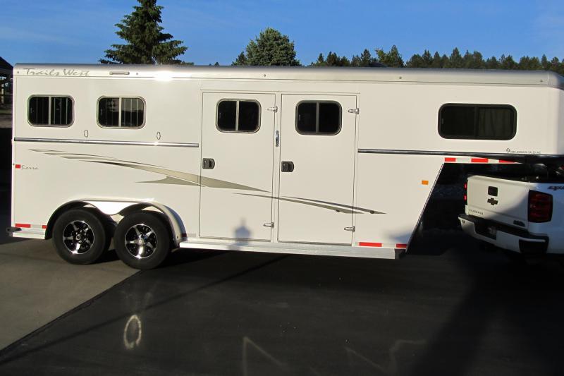 2016 Trails West Sierra 2 Horse Trailer w/ Living Quarters 2016 Trails West Sierra 2 Horse Trailer w/ Living Quarters