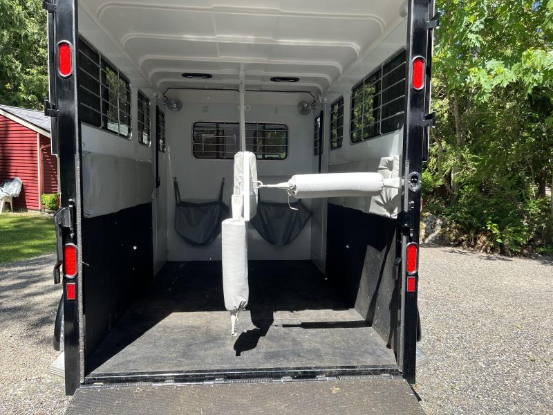 used Horse Trailers Hawk Trailers  for sale, in Snohomish, WA Thumbnail 3