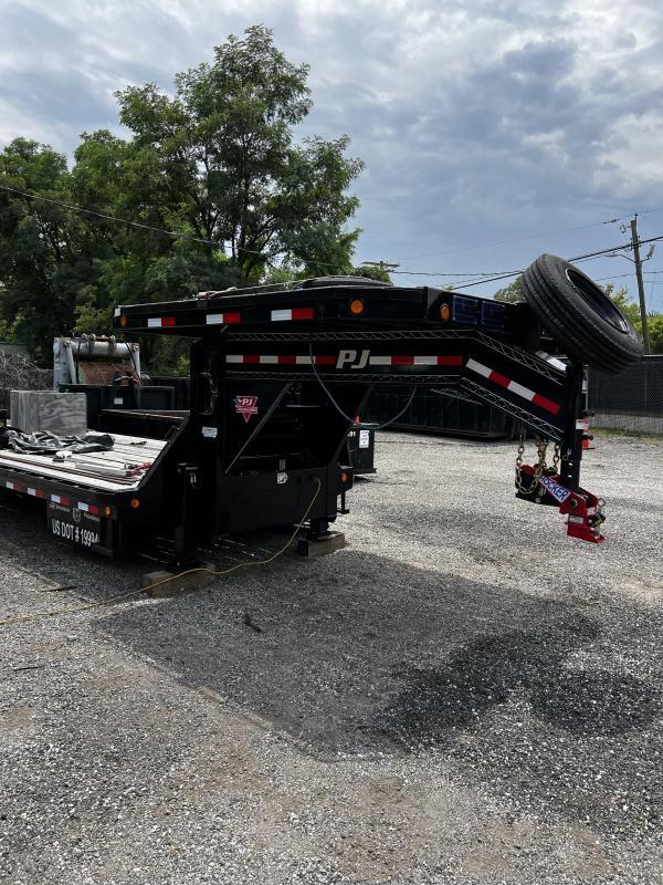 2020 PJ L3 40' Gooseneck Trailer 30K GVRW 2020 PJ L3 40' Gooseneck Trailer 30K GVRW