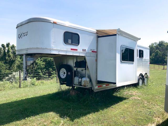 2007 Exiss Sport 3H Aluminum Horse Trailer w/ Living Quarters 2007 Exiss Sport 3H Aluminum Horse Trailer w/ Living Quarters