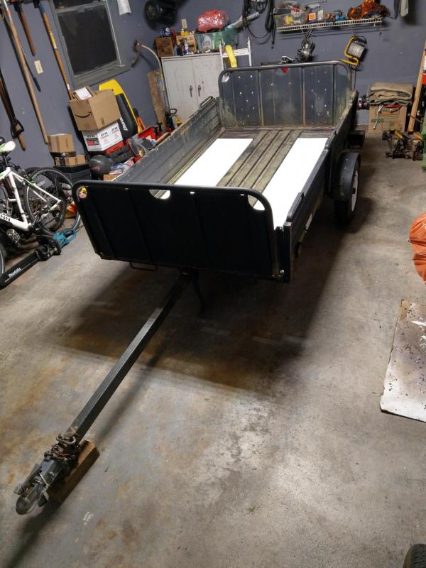 2005 Snowbear 4.5' x 8' Utility Trailer 2005 Snowbear 4.5' x 8' Utility Trailer
