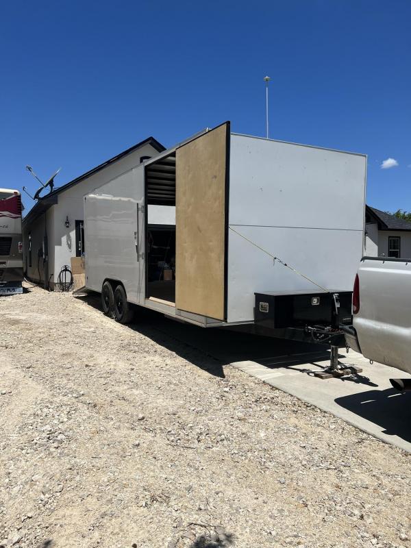2021 Fractal 8.5X20 Enclosed Car Hauler 2021 Fractal 8.5X20 Enclosed Car Hauler