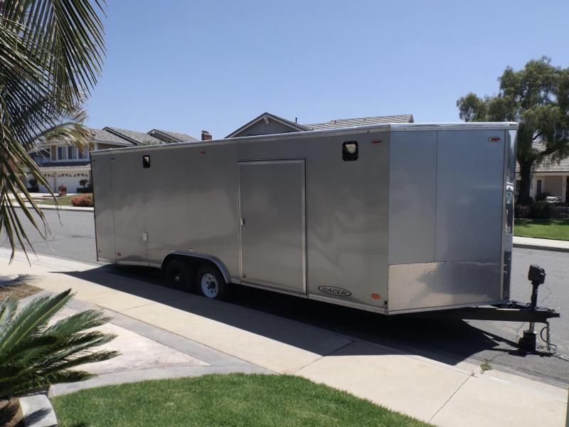 2017 Carson Enclosed Cargo / Racing Trailer 2017 Carson Enclosed Cargo / Racing Trailer