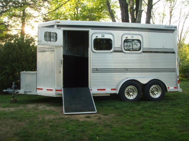 1997 Liberty Softouch All Aluminum Horse Trailer 1997 Liberty Softouch All Aluminum Horse Trailer