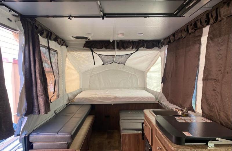 2017 Rockwood Freedom 2280BHESP Tent Camper 2017 Rockwood Freedom 2280BHESP Tent Camper