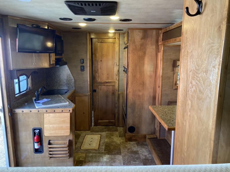 used Horse Trailers Cimarron Trailers  for sale, in Farmington, NM Thumbnail 2