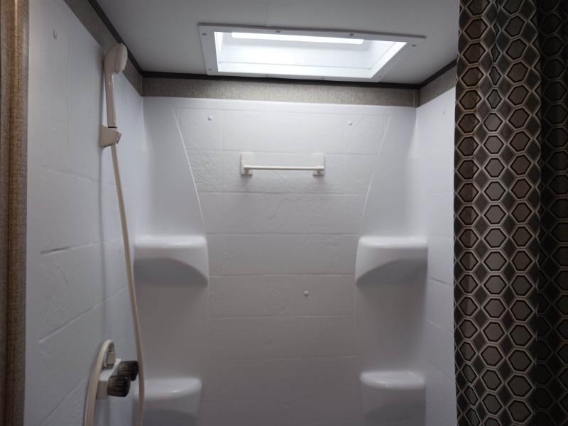 used Travel Trailers Jayco Jay Feather SLX for sale, in Alabaster, AL Thumbnail 3