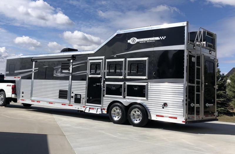 2017 Lakota Big Horn 3 Horse Trailer w/ 16ft Living Quarters 2017 Lakota Big Horn 3 Horse Trailer w/ 16ft Living Quarters