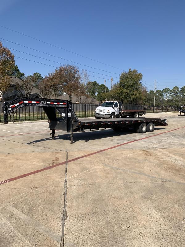 2013 32ft PJ Gooseneck Trailer w/ Monster Ramps 2013 32ft PJ Gooseneck Trailer w/ Monster Ramps