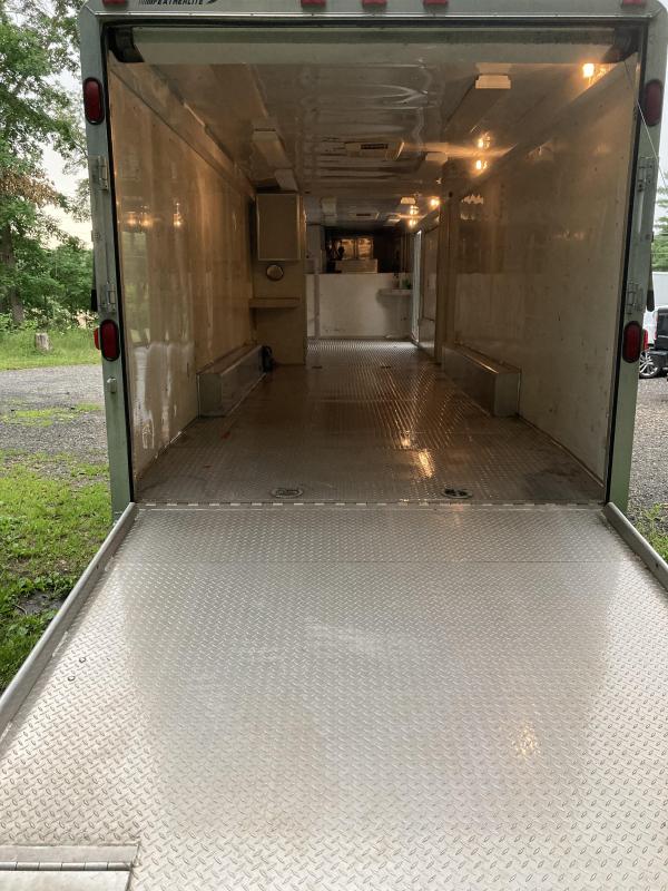 used Car Haulers / Racing Trailers Featherlite  for sale, in Laplata, MD Thumbnail 3