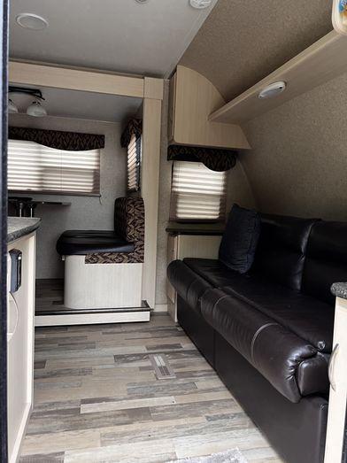 used Travel Trailers Winnebago Minnie Winnie for sale, in Oceanside, CA Thumbnail 6