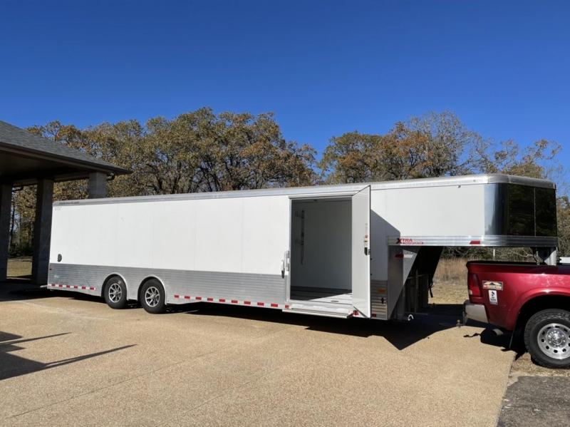 Enclosed Car Hauler For Sale Ontario 2001 Manac T A 6 Car Enclosed