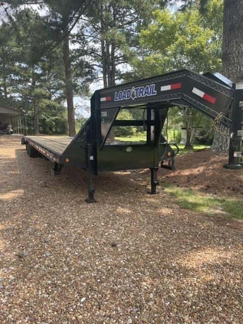 2019 Load Trail 40' Gooseneck Trailer w/ Mega Ramps 2019 Load Trail 40' Gooseneck Trailer w/ Mega Ramps