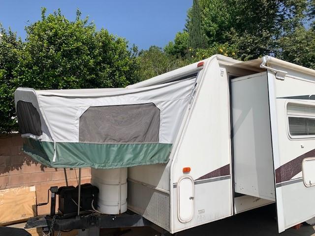 2006 Starcraft Antigua 215SSO Expandable 2006 Starcraft Antigua 215SSO Expandable