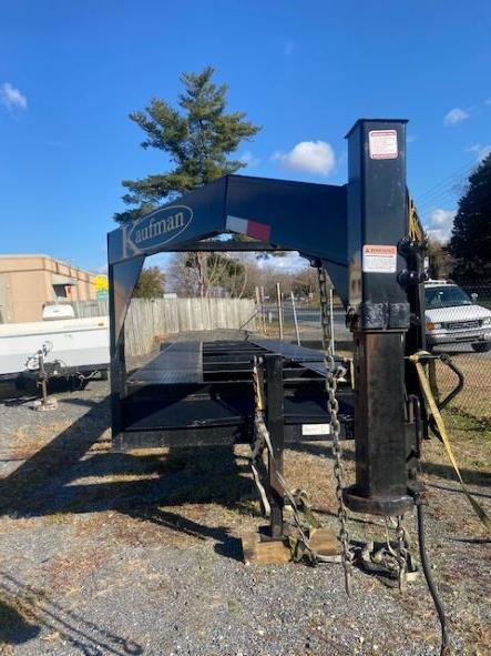 2020 Kaufman 2 Car 34' Gooseneck Trailer 2020 Kaufman 2 Car 34' Gooseneck Trailer