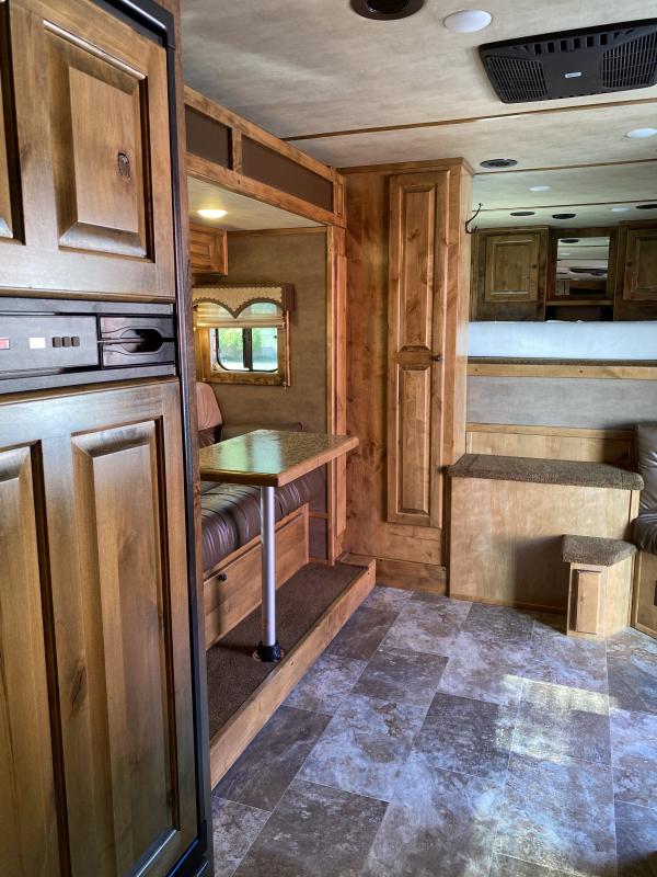 used Horse Trailers Cimarron Trailers  for sale, in Farmington, NM Thumbnail 4