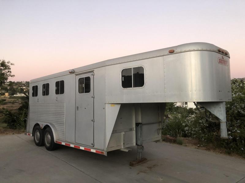 Sooner 3H Slant Horse Trailer Sooner 3H Slant Horse Trailer