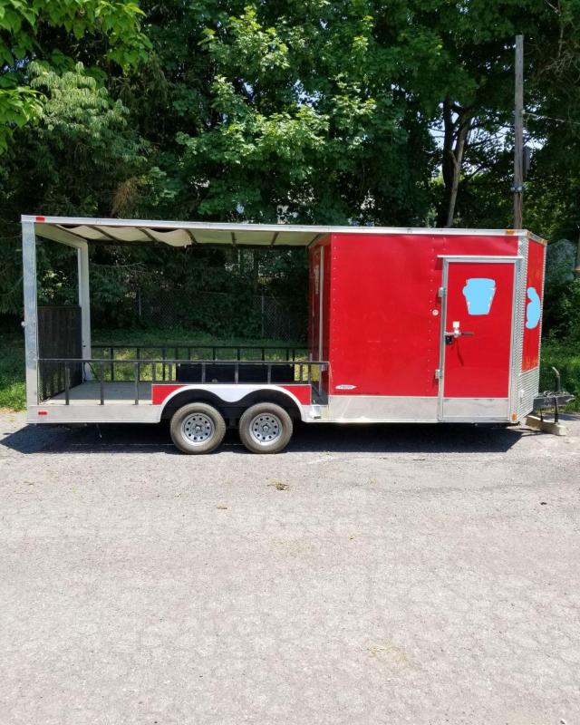 2015 Freedom 8.5 x 20 Hybrid Trailer 2015 Freedom 8.5 x 20 Hybrid Trailer