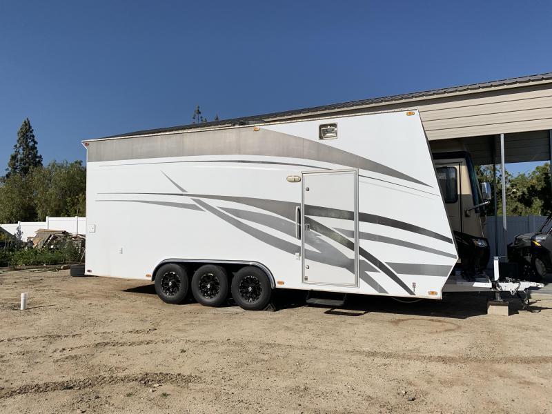 2010 Sport Trail 27' Utility / Race Trailer 2010 Sport Trail 27' Utility / Race Trailer