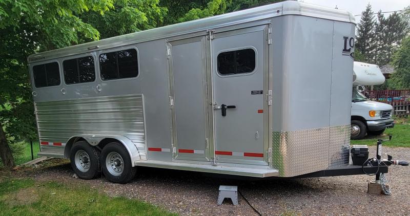 2022 Logan Coach Riot 3 Horse Bumper Pull 2022 Logan Coach Riot 3 Horse Bumper Pull
