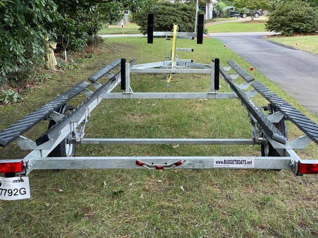 2022 Venture 24' Aluminum Pontoon Trailer 2022 Venture 24' Aluminum Pontoon Trailer
