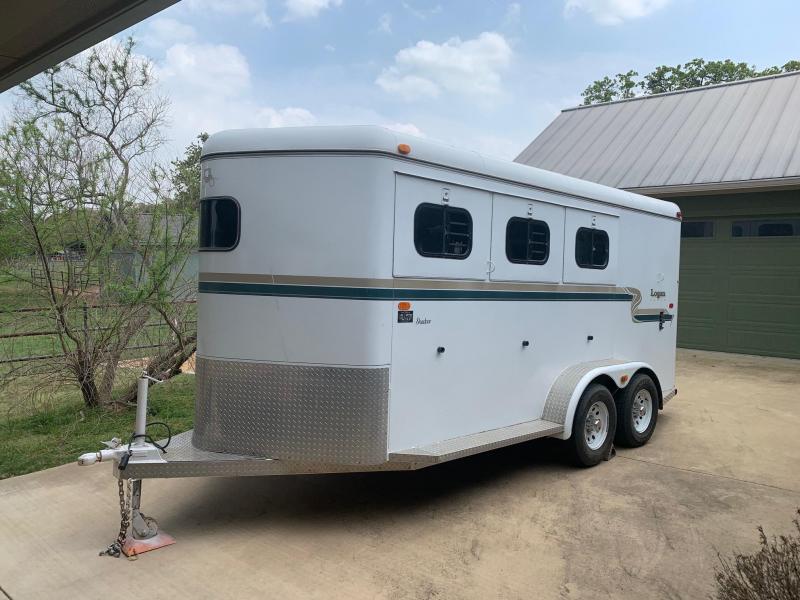 1998 Logan Shadow III 3 Horse Bumper Pull Sland Load Trailer 1998 Logan Shadow III 3 Horse Bumper Pull Sland Load Trailer