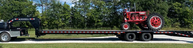 2022 Iron Bull 102" x 40' Gooseneck Flatbed Trailer 2022 Iron Bull 102" x 40' Gooseneck Flatbed Trailer