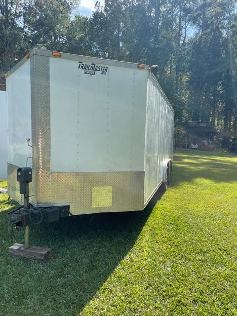 2009 Trail Master 8.5 x 24 V-Nose Enclosed Trailer 2009 Trail Master 8.5 x 24 V-Nose Enclosed Trailer
